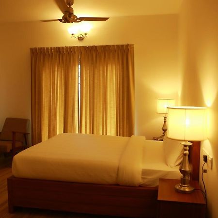 Solo Inn Kochi Bagian luar foto