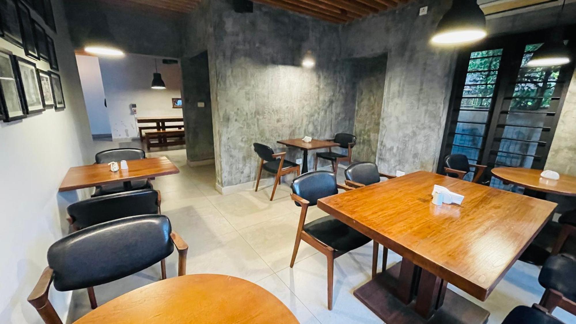 Solo Inn Kochi Bagian luar foto
