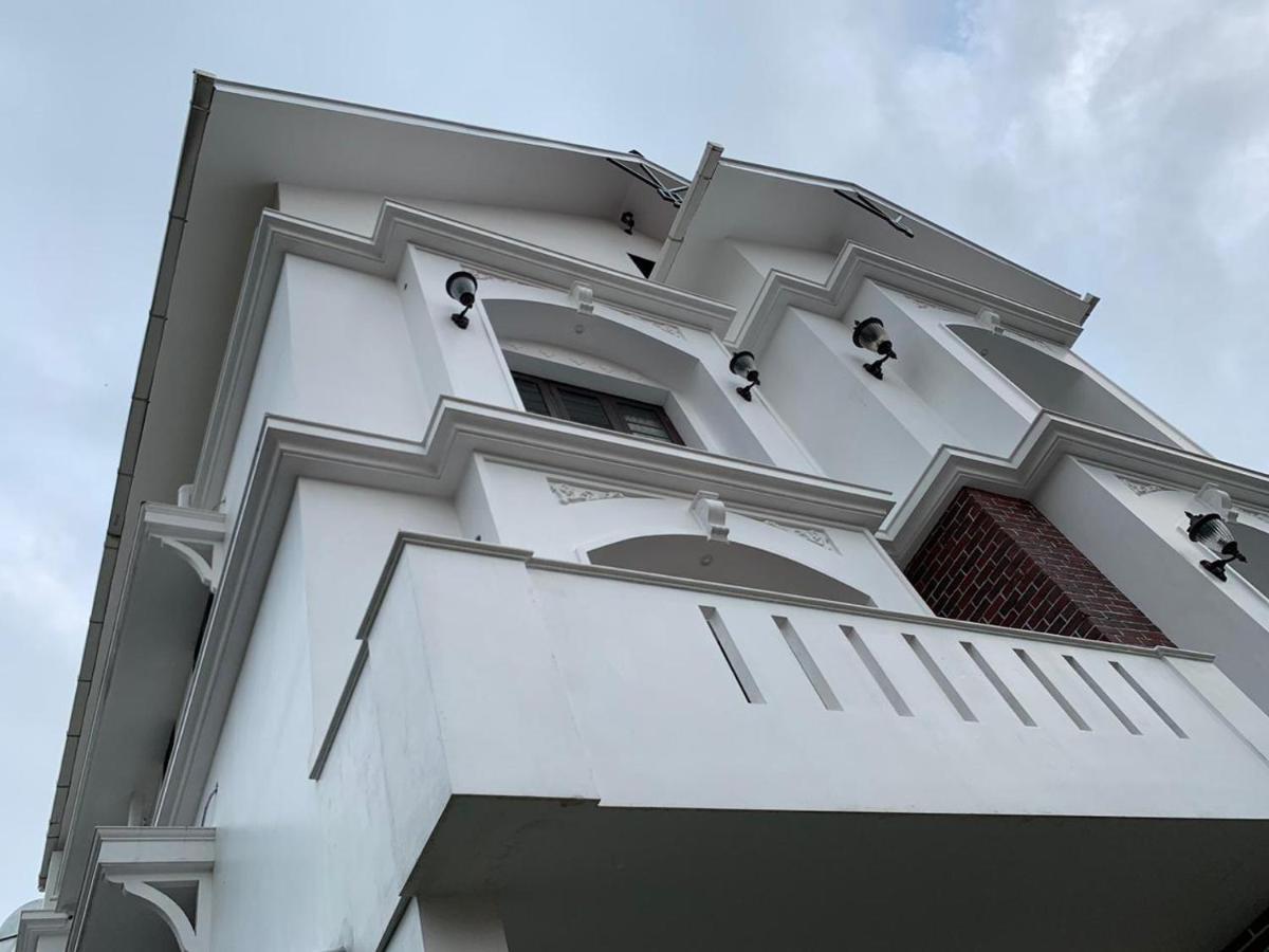 Solo Inn Kochi Bagian luar foto
