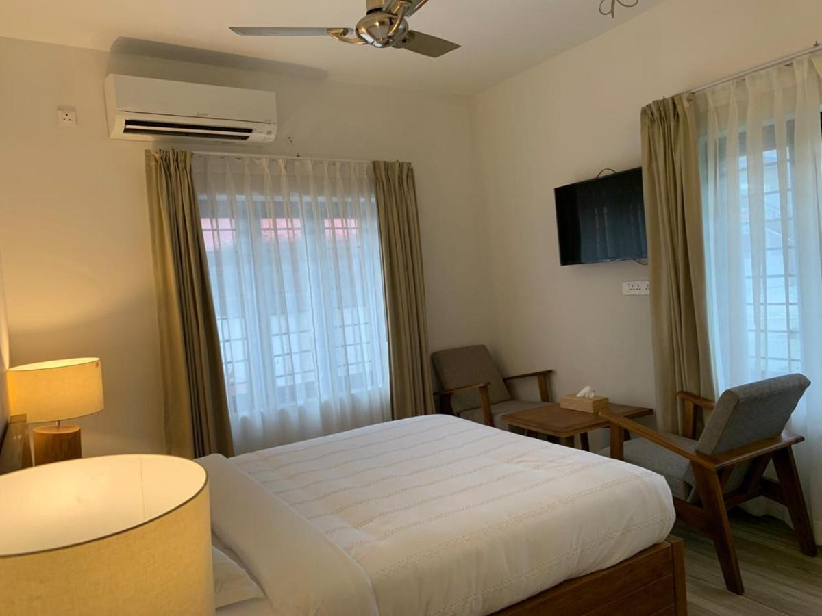 Solo Inn Kochi Bagian luar foto