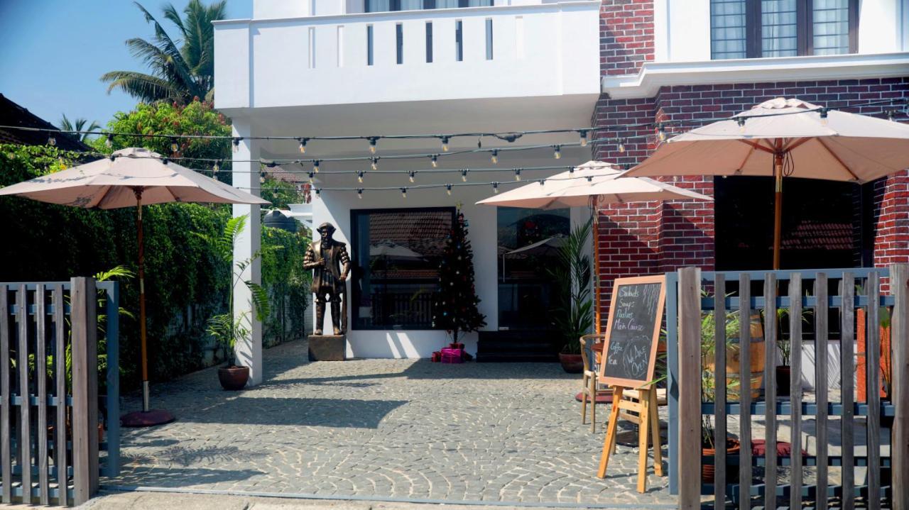 Solo Inn Kochi Bagian luar foto